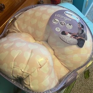 Boppy pillow